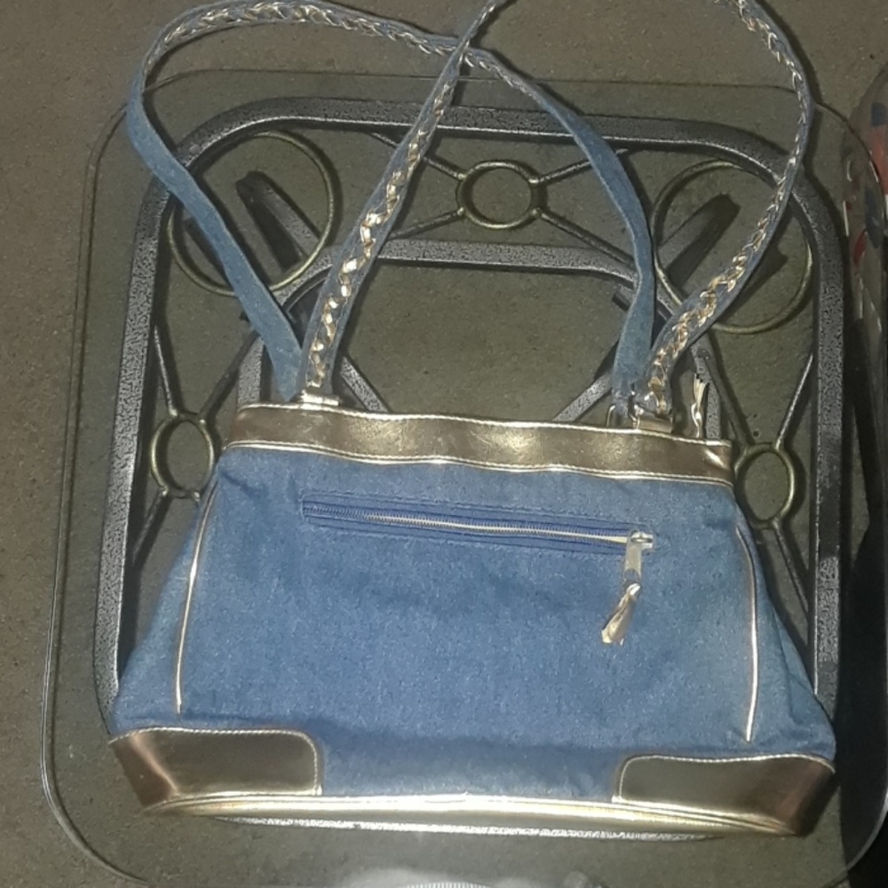 Purse - Picture 4 of 7